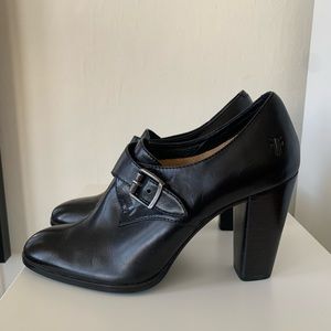 Frye Laurie Monk SZ 7 / 6.5 Black
